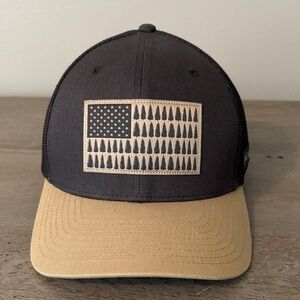 Columbia Two-Tone Black and Tan Cap